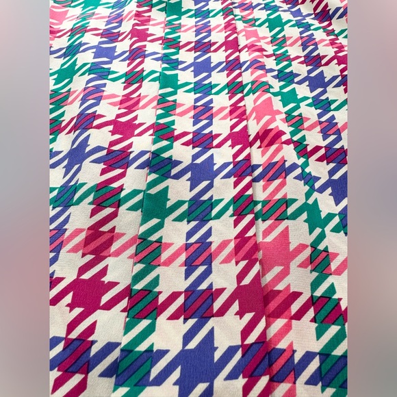 NWT Vintage Carlisle Multicolor 100% Silk Women’s Blouse Houndstooth Size 8 - Picture 9 of 11